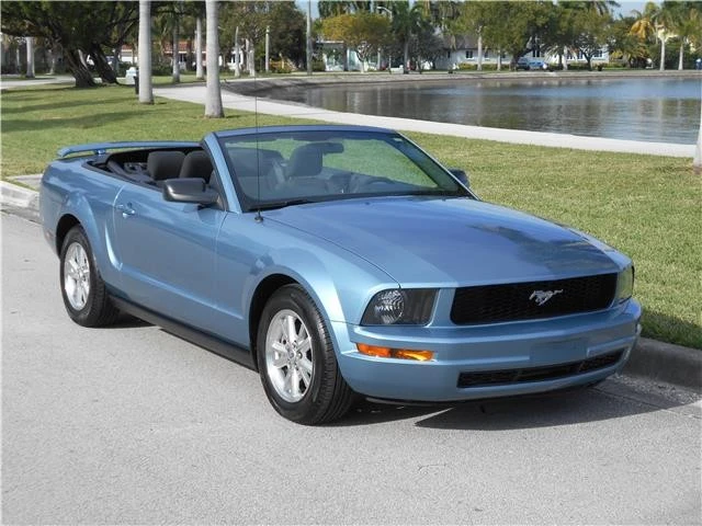 2007 Ford S197 Mustang - Image 3 of 12