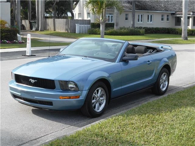 2007 Ford S197 Mustang - Image 10 of 12