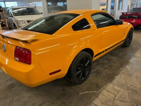 2007 Ford S197 Mustang - Image 5 of 8
