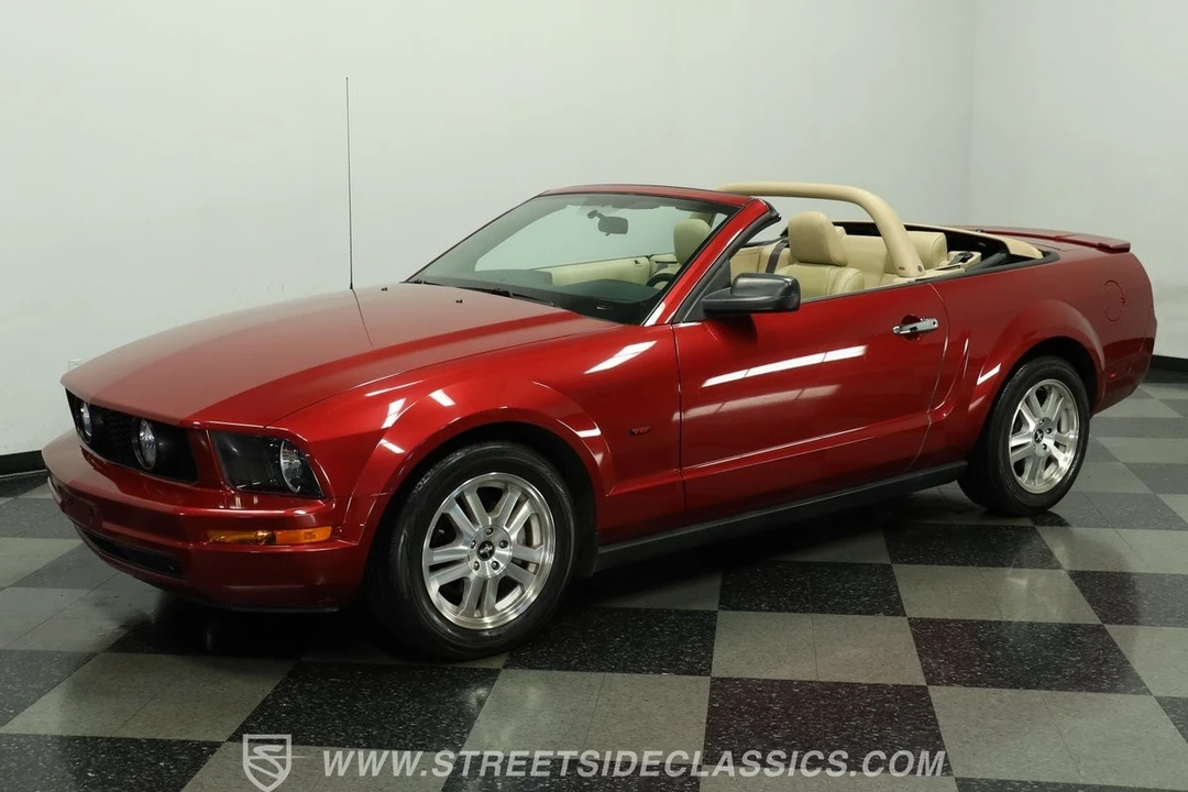 2007 Ford S197 Mustang - Image 6 of 21