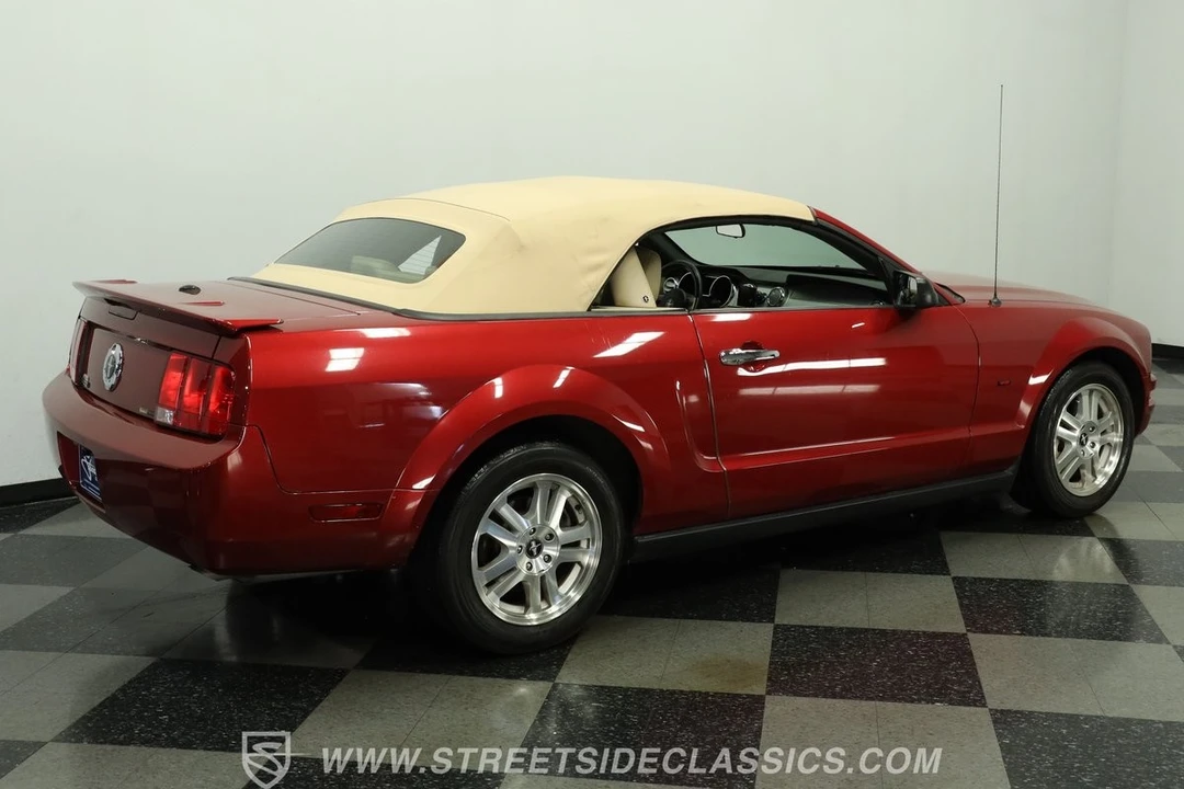 2007 Ford S197 Mustang - Image 12 of 21