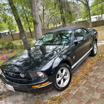 2007 Ford Mustang Convertible 2D