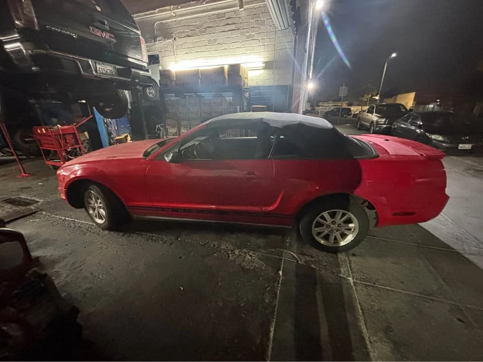2007 Ford S197 Mustang - Image 14 of 19