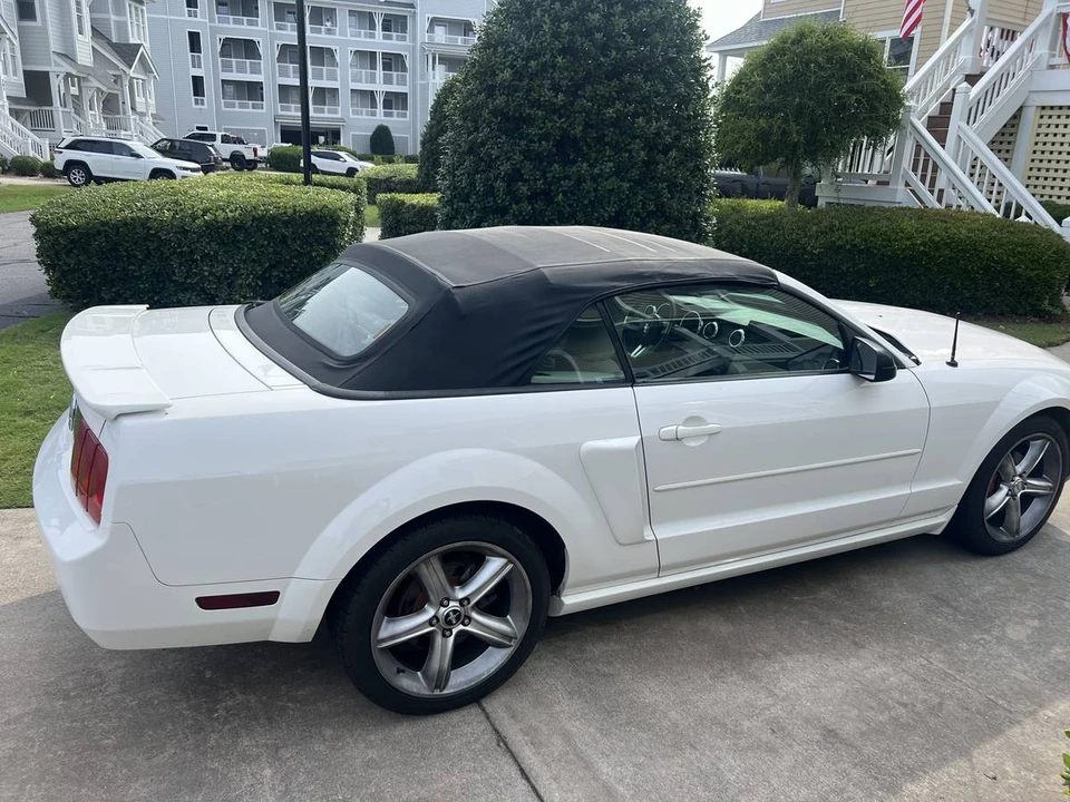 2007 Ford S197 Mustang - Image 3 of 19