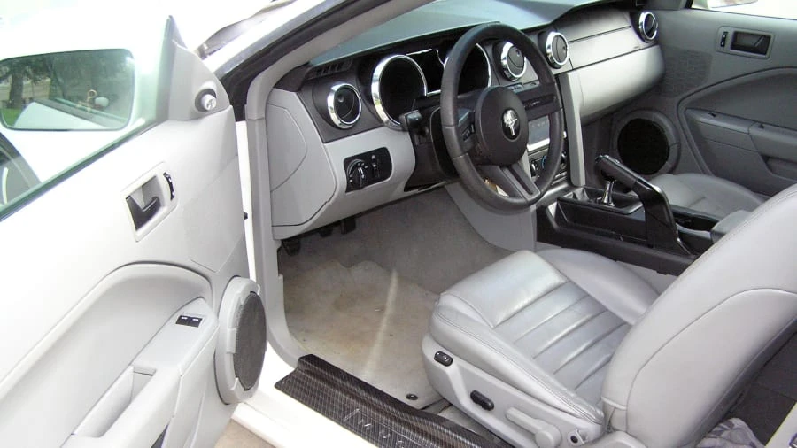 2007 Ford S197 Mustang - Image 4 of 10