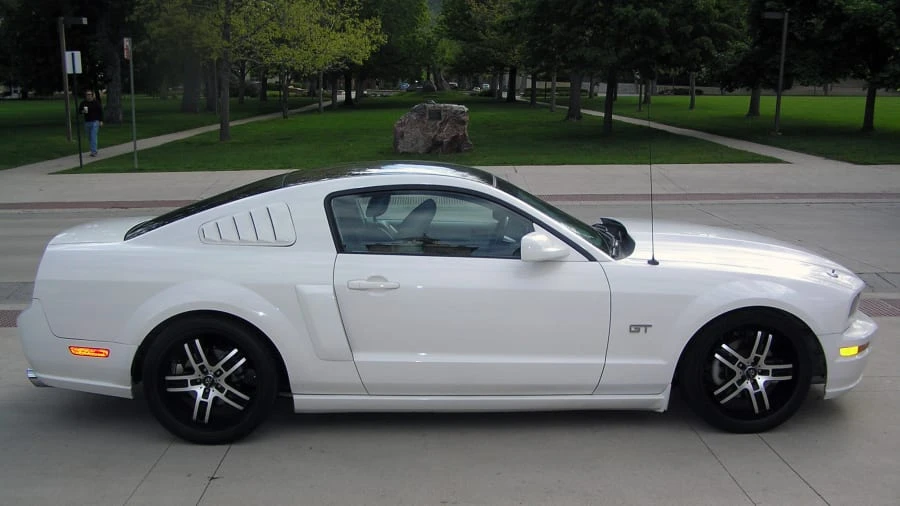 2007 Ford S197 Mustang - Image 8 of 10