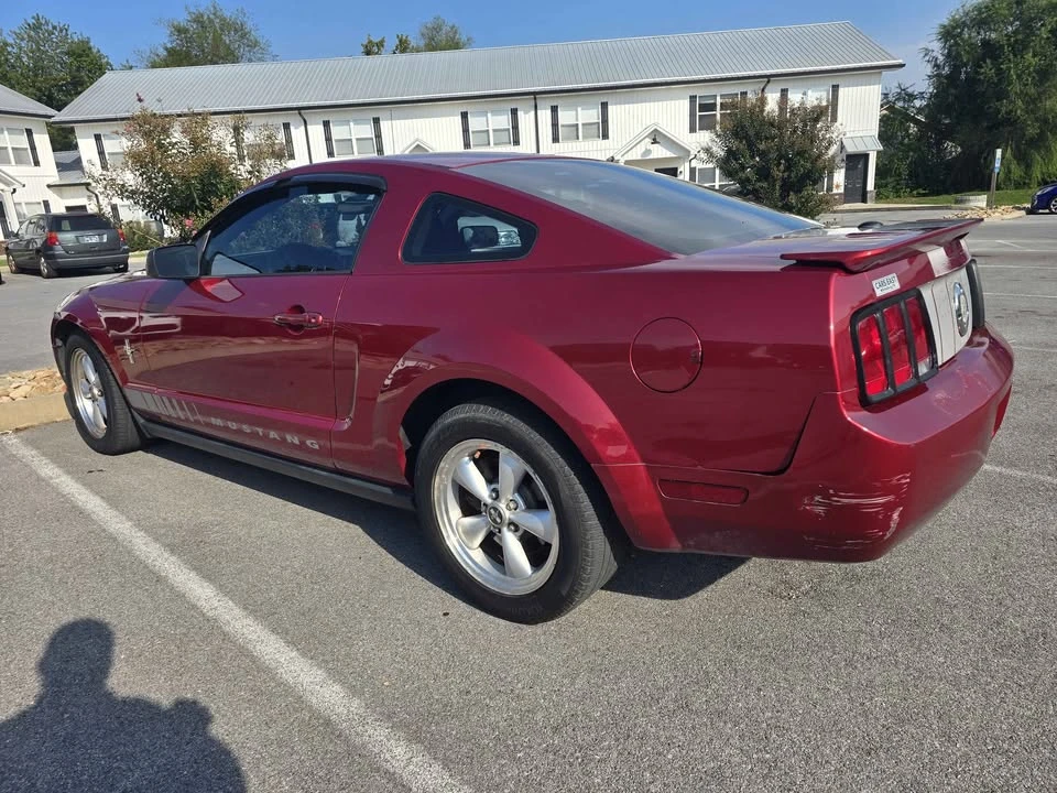 2007 Ford S197 Mustang - Image 8 of 10