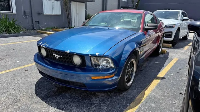 2007 Ford Mustang Coupe 2D