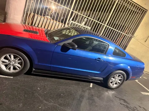 2007 Ford Mustang Coupe 2D
