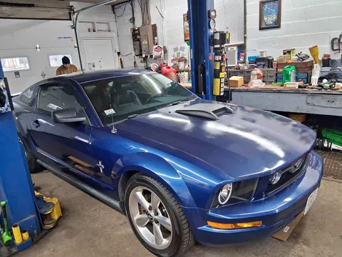 2007 Ford Mustang Coupe 2D