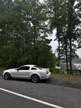 2007 Ford Mustang Coupe 2D