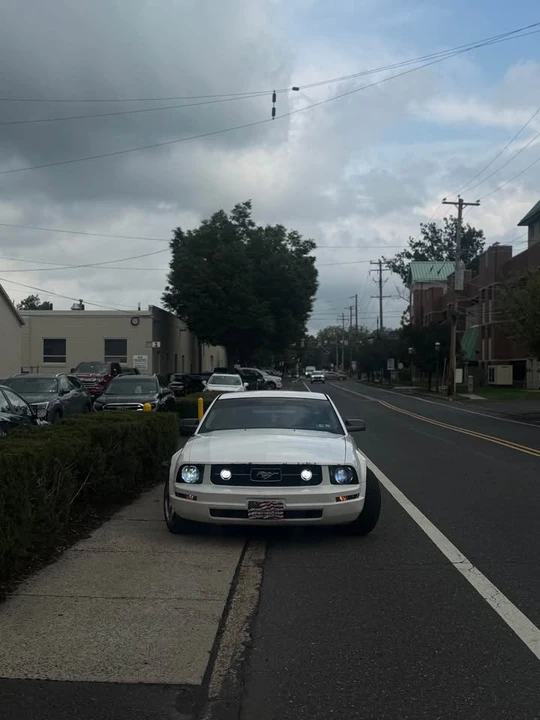 2007 Ford S197 Mustang - Image 2 of 9
