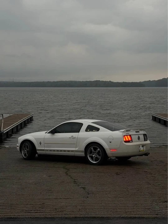 2007 Ford S197 Mustang - Image 7 of 9