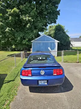 2007 Ford Mustang Coupe 2D