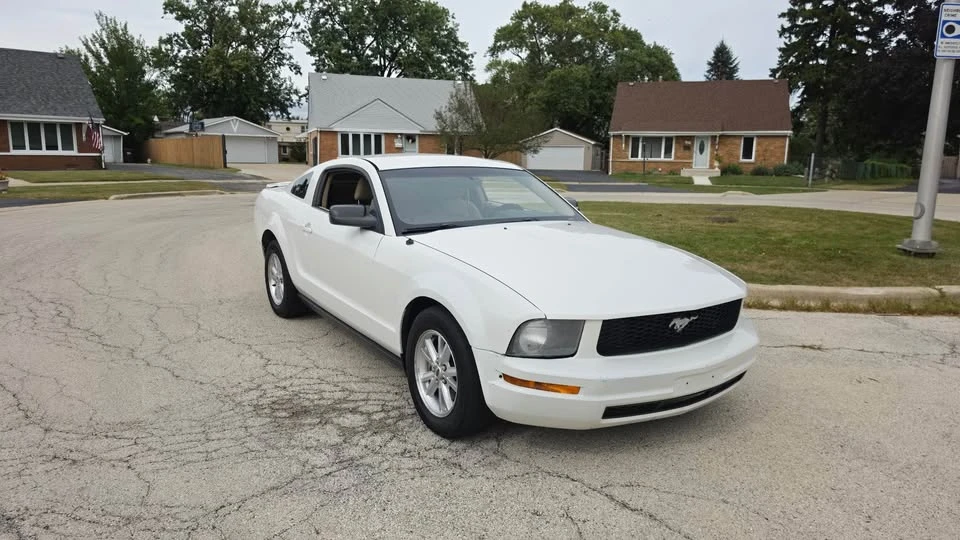 2007 Ford S197 Mustang - Image 2 of 19