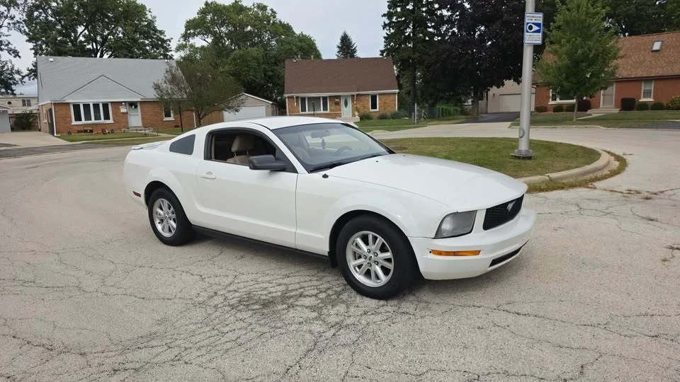2007 Ford S197 Mustang - Image 7 of 19