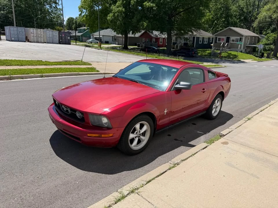 2007 Ford S197 Mustang - Image 2 of 15