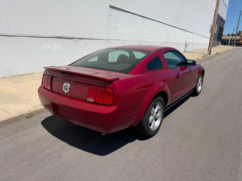 2007 Ford S197 Mustang - Image 7 of 15