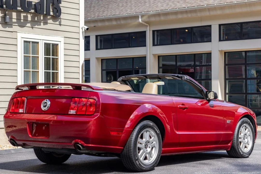 2007 Ford S197 Mustang - Image 8 of 21