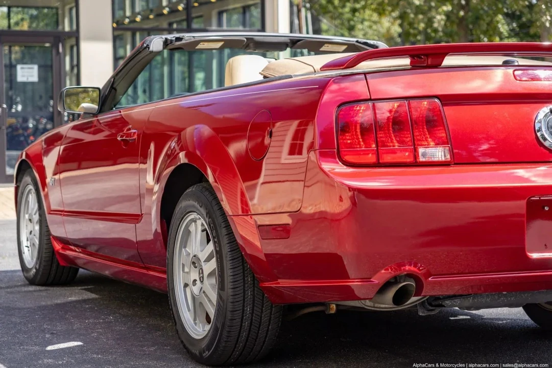 2007 Ford S197 Mustang - Image 15 of 31
