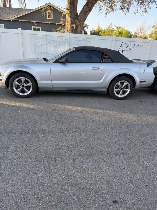 2007 Ford S197 Mustang - Image 3 of 11