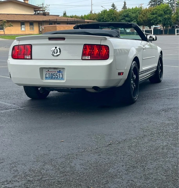 2007 Ford S197 Mustang - Image 5 of 12