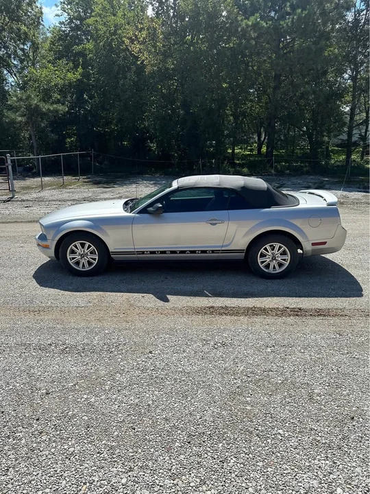 2007 Ford S197 Mustang - Image 2 of 14