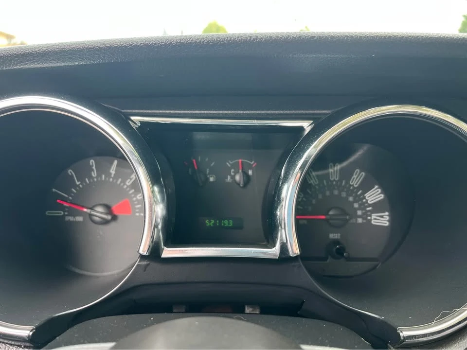 2007 Ford S197 Mustang - Image 10 of 12