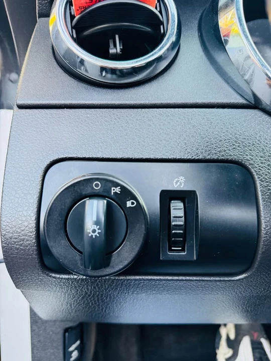 2007 Ford S197 Mustang - Image 12 of 15
