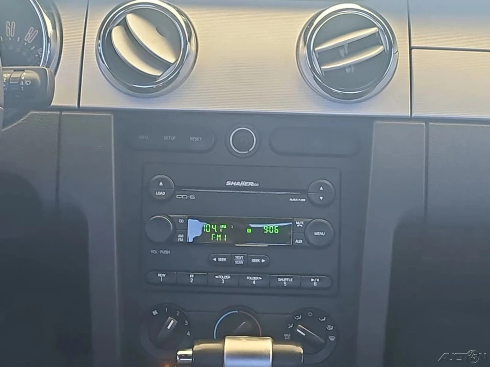 2007 Ford S197 Mustang - Image 16 of 21