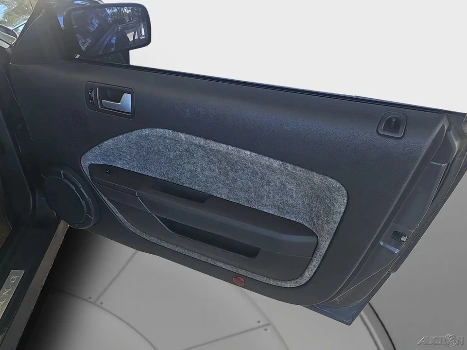 2007 Ford S197 Mustang - Image 17 of 21