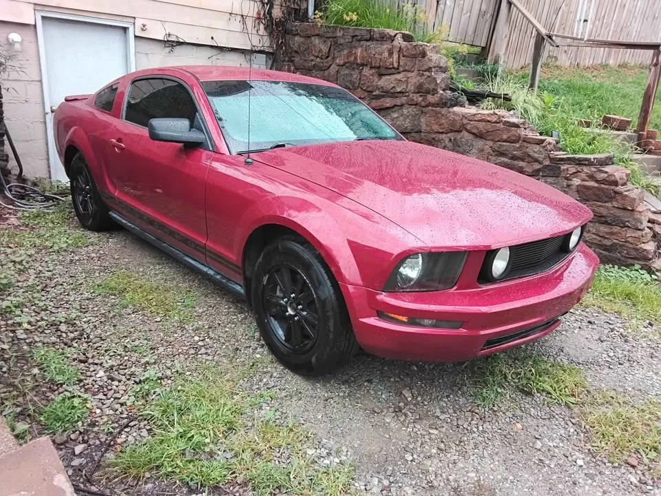2007 Ford S197 Mustang - Image 8 of 13