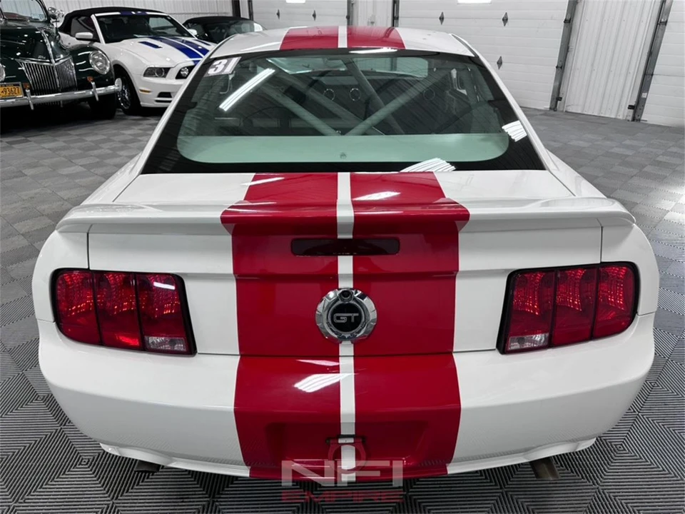 2007 Ford S197 Mustang - Image 9 of 31