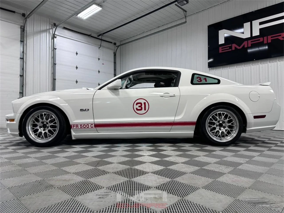 2007 Ford S197 Mustang - Image 11 of 31