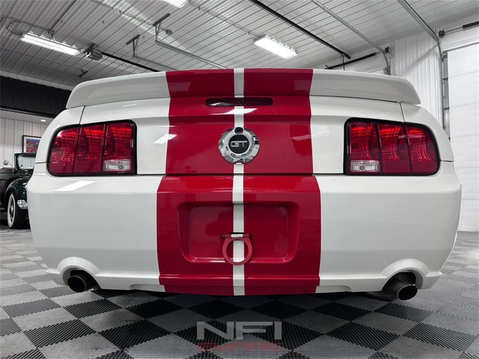 2007 Ford S197 Mustang - Image 19 of 31
