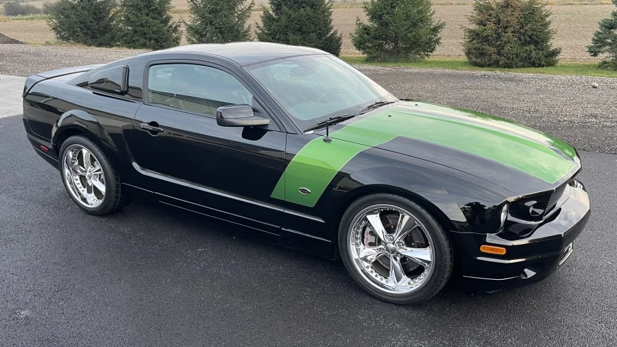 2007 Ford S197 Mustang - Image 13 of 18