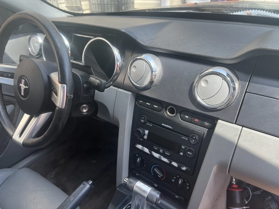 2007 Ford S197 Mustang - Image 13 of 21