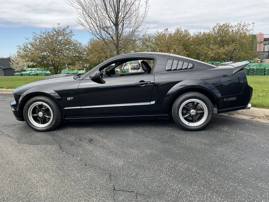 2007 Ford S197 Mustang GT - Image 2 of 12