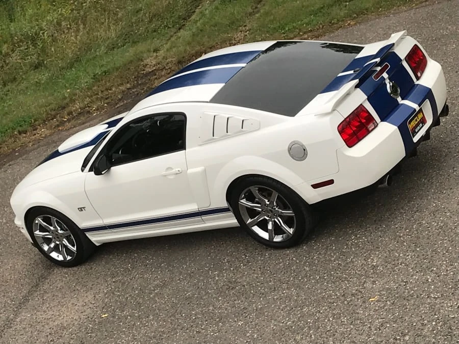 2007 Ford S197 Mustang - Image 11 of 12