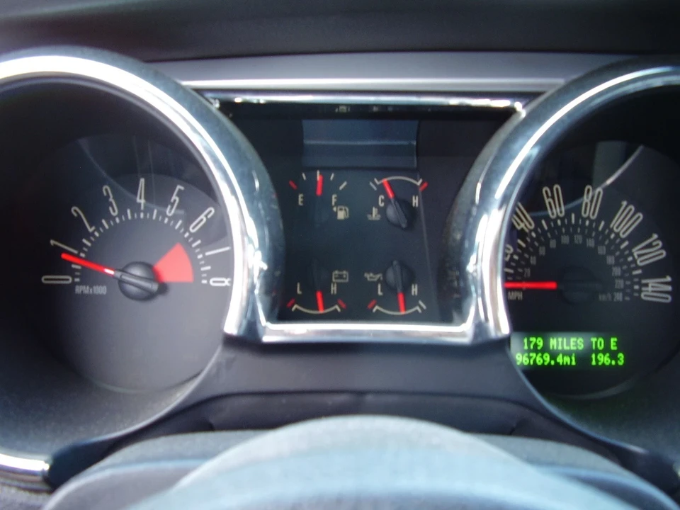 2007 Ford S197 Mustang - Image 12 of 20