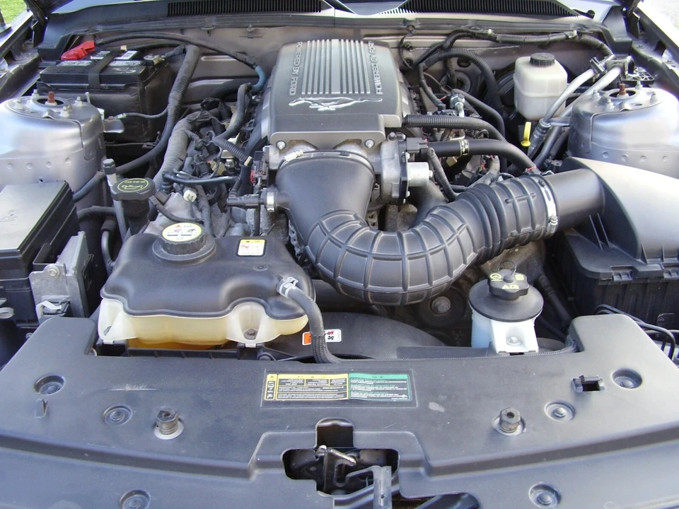 2007 Ford S197 Mustang - Image 9 of 20
