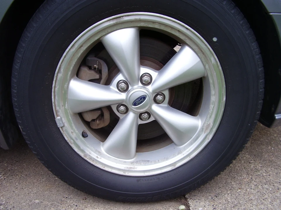 2007 Ford S197 Mustang - Image 13 of 20