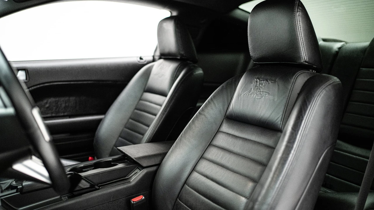 2007 Ford S197 Mustang - Image 6 of 19