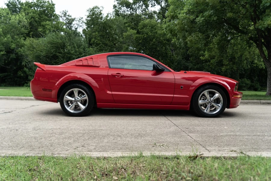 2007 Ford S197 Mustang - Image 7 of 31