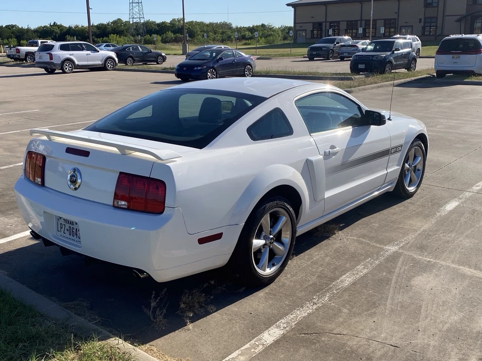 2007 Ford S197 Mustang - Image 15 of 21