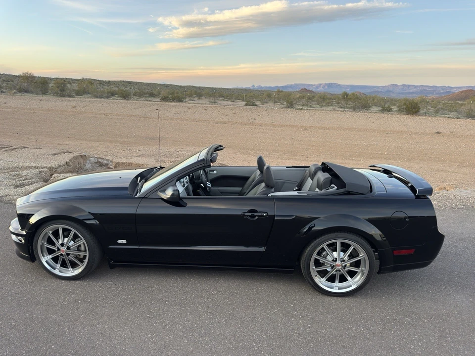 2007 Ford S197 Mustang - Image 13 of 21