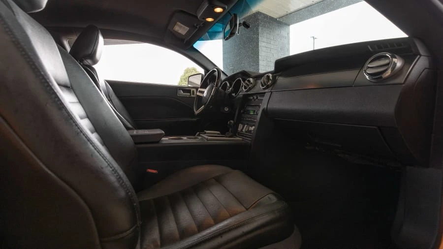 2007 Ford S197 Mustang - Image 16 of 25