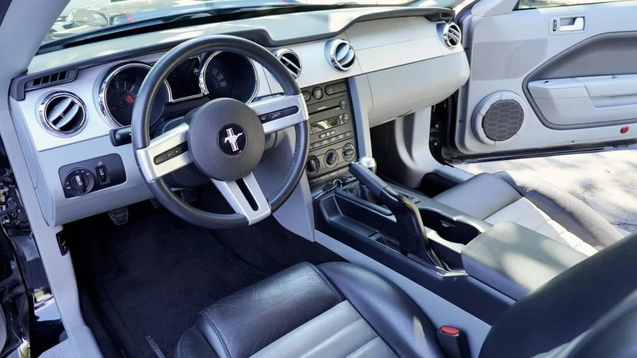 2007 Ford S197 Mustang - Image 24 of 31