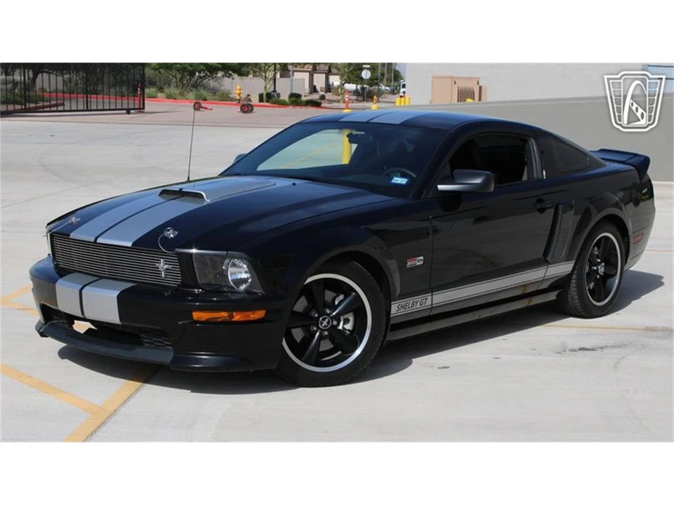 2007 Ford S197 Mustang GT - Image 2 of 31