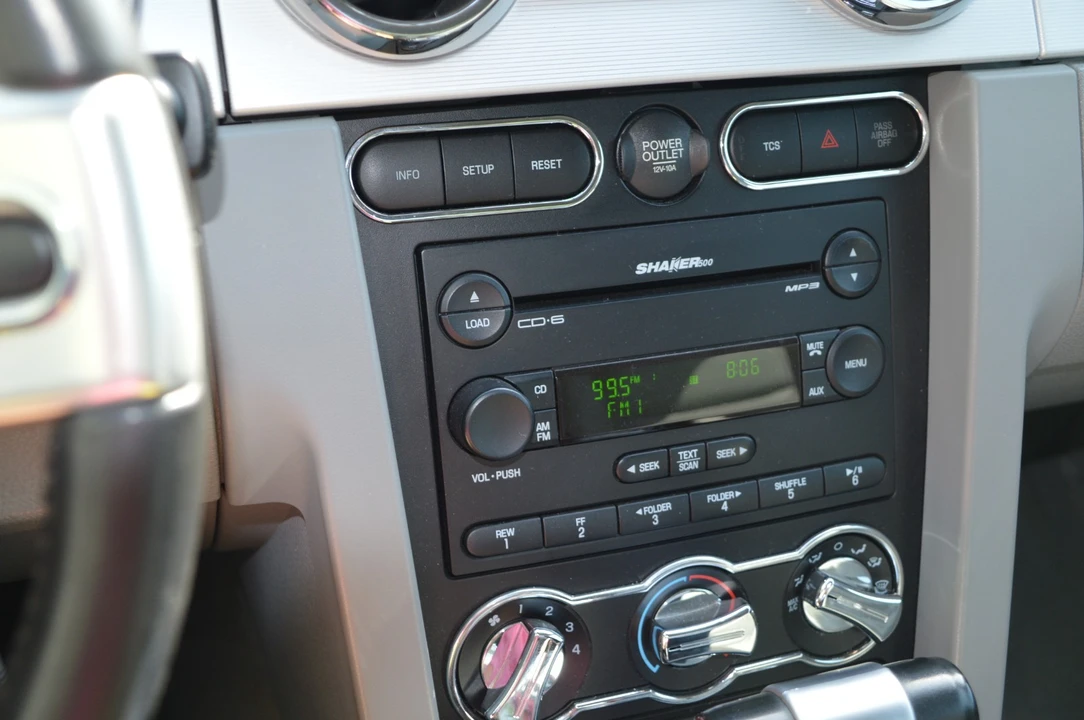 2007 Ford S197 Mustang GT - Image 21 of 31
